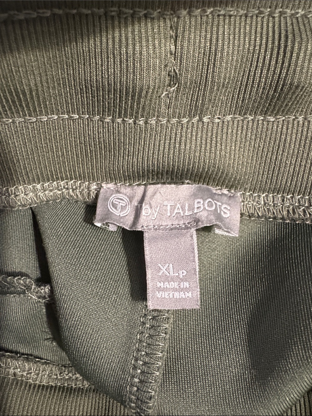 T by Talbots Olive Wide-Leg Pull-On Ankle Pants - Picture 2 of 7